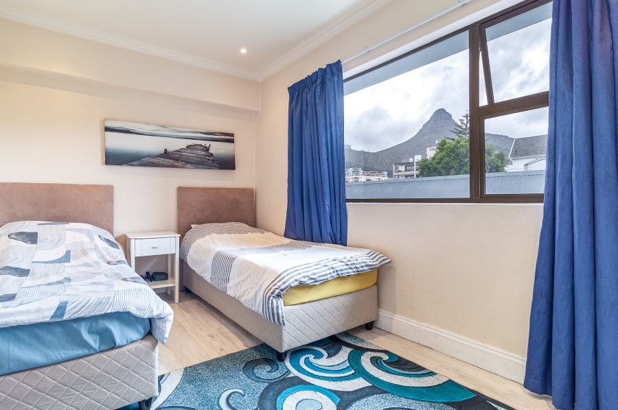 To Let 3 Bedroom Property for Rent in Sea Point Western Cape